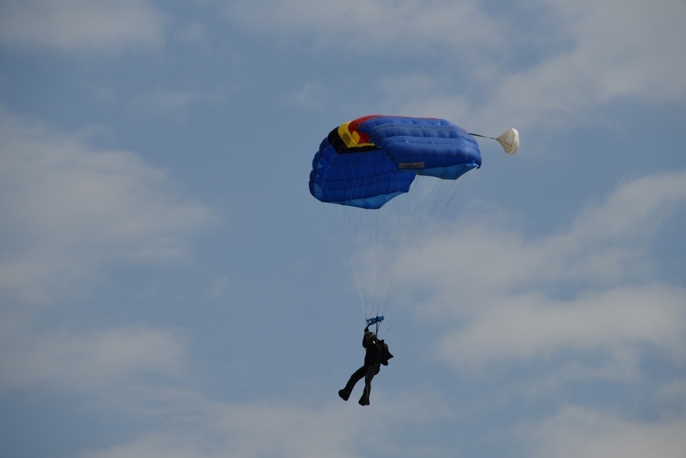 Belgian special forces paratroopers train on Chievres  Air base