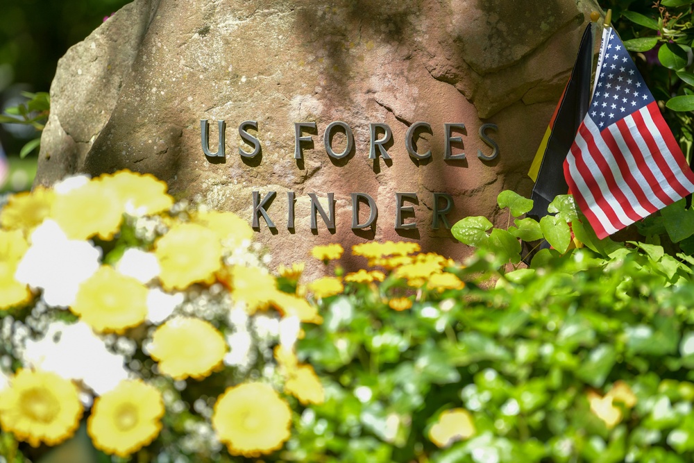 Kindergraves Memorial: united in remembrance