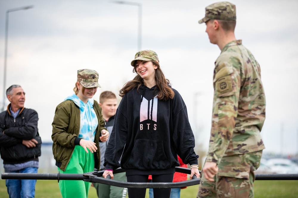 Paratroopers Spend Afternoon with Orphans