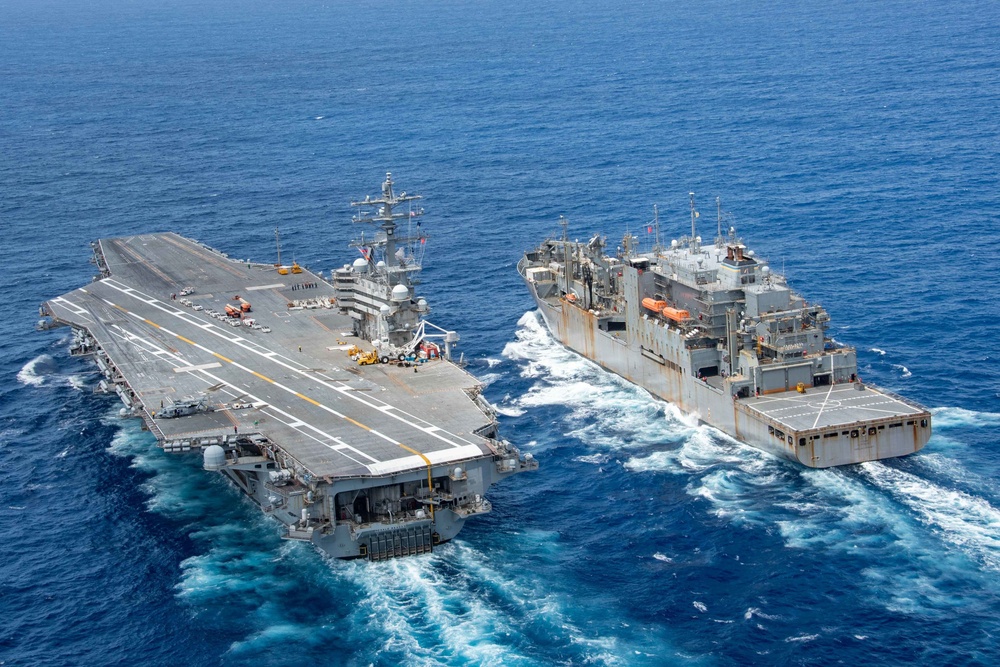 USS Ronald Reagan (CVN 76) Conducts Replenishment-At-Sea with USNS Amelia Earhart (T-AKE 6)