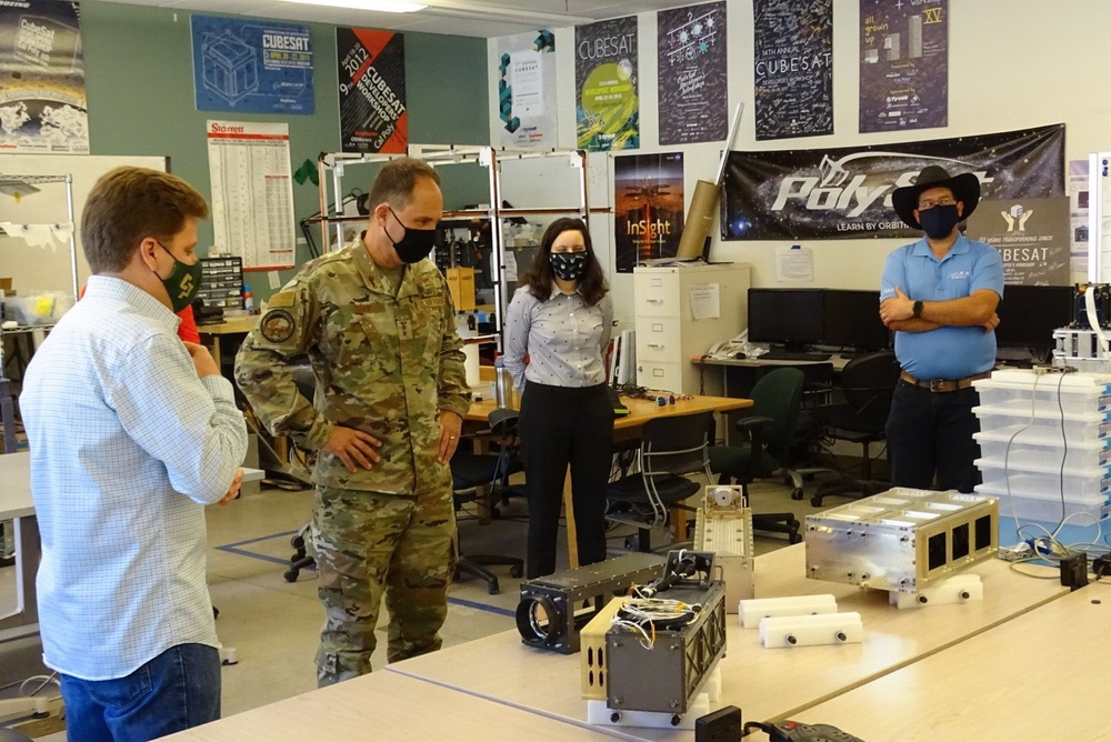 CFSCC commander visits Cal Poly CubeSat Lab, lauds first space research and development agreement