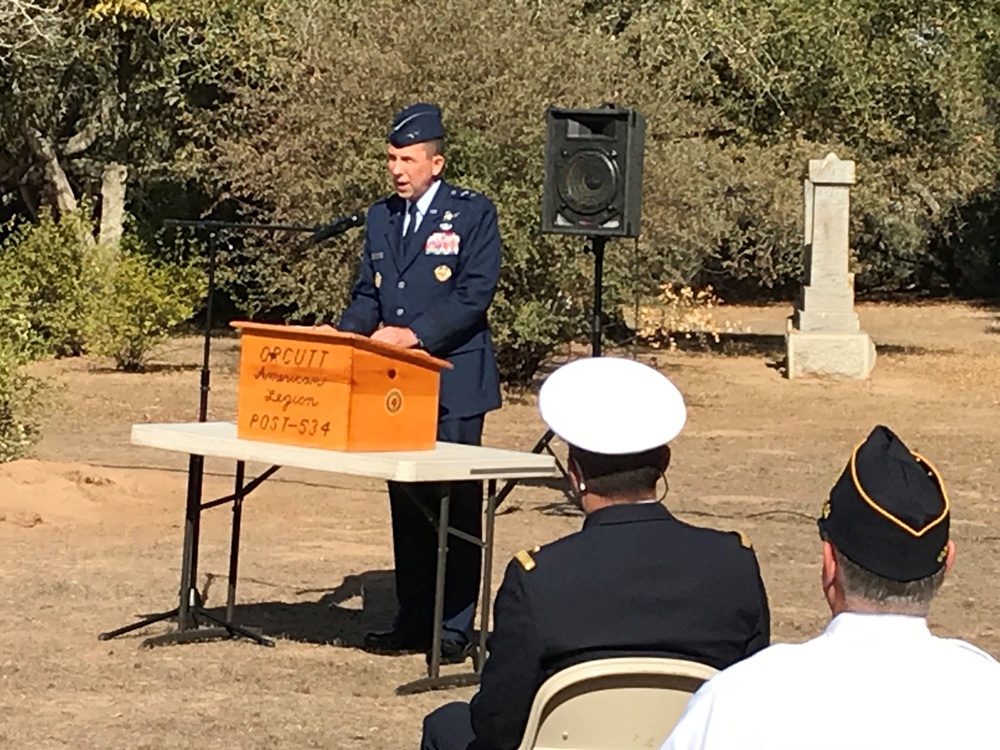 Remembrance Day/Veterans Day Ceremony at Pine Grove Cemetery