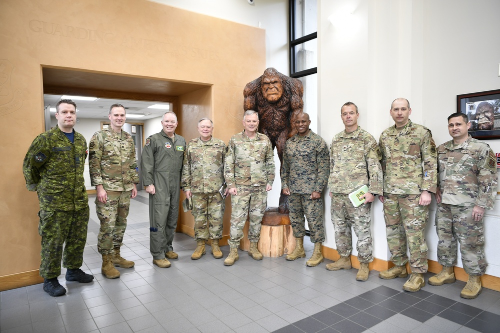 NORAD Commander visit the Western Air Defense Sector