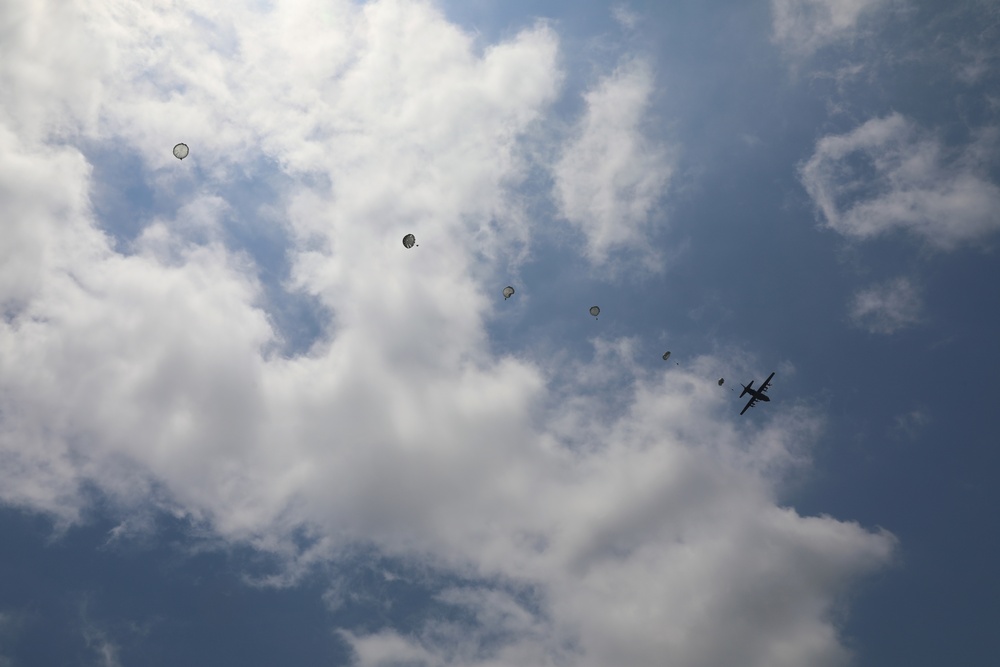 Airborne operations during TRADEWINDS 22