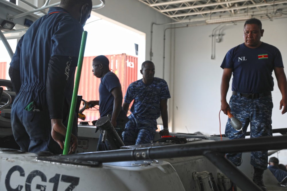 Belize Coast Guard vessel maintenance training during Tradewinds 2022