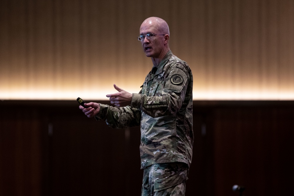 Lt. Gen Place visits 18th Med Group