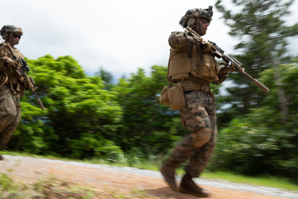 3/2 Combat Engineers utilize explosives in live-fire drill