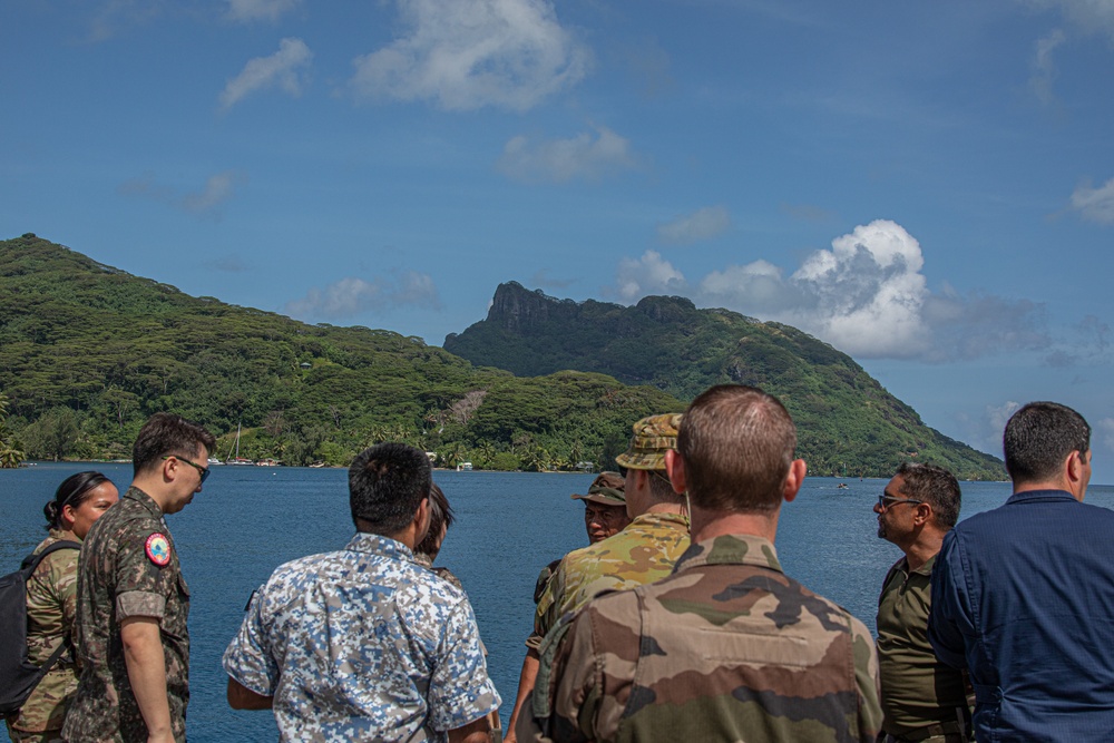 MARARA 22 - Huahine Tour