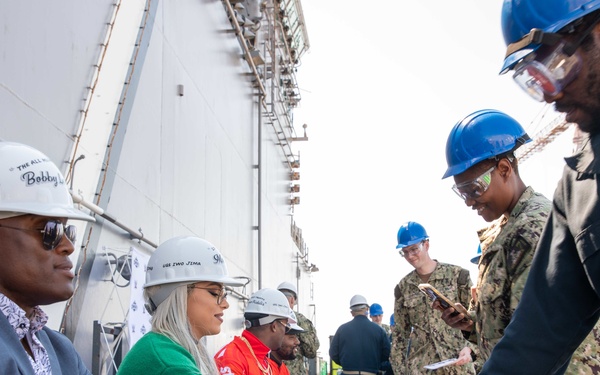 WWE Wrestlers Visit USS Iwo Jima (LHD 7)