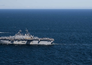 Kearsarge Conducts Operations in the Atlantic Ocean.