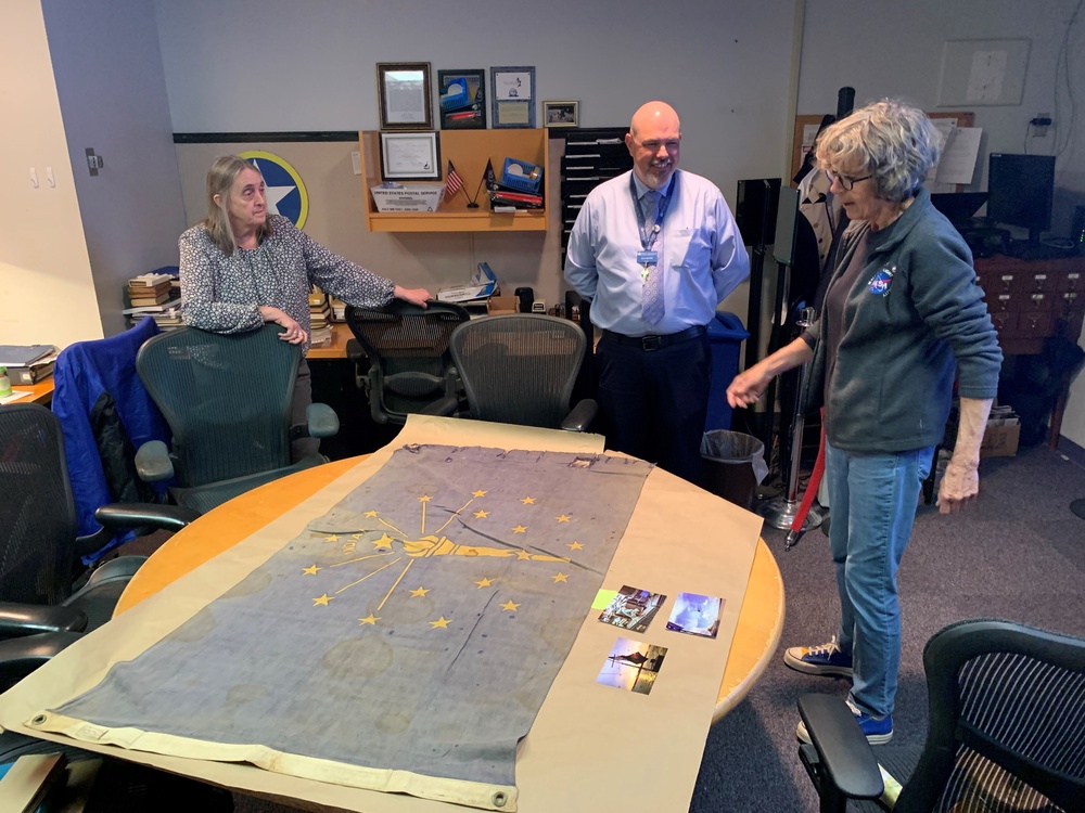 Naval Museum receives Vietnam War era Flag
