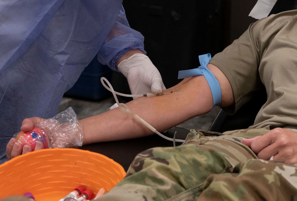 U.S. military, Honduran Red Cross save lives through local blood drives