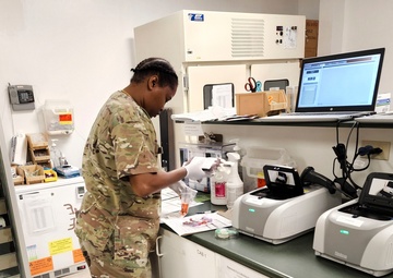 U.S. military, Honduran Red Cross save lives through local blood drives