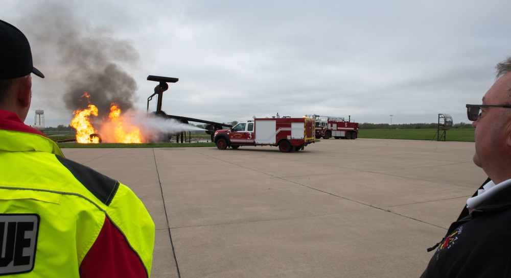 Whiteman Fire Department holds live fire demonstration for Whiteman Elementary