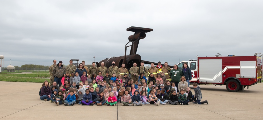 Whiteman Fire Department holds live fire demonstration for Whiteman Elementary