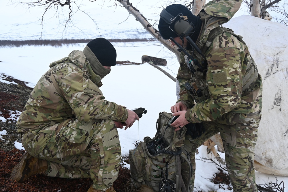 U.S. Service Members and International Partners train with A-10C Thunderbolt II during Swift Response Exercise