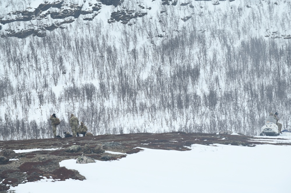 U.S. Service Members and International Partners train with A-10C Thunderbolt II during Swift Response Exercise