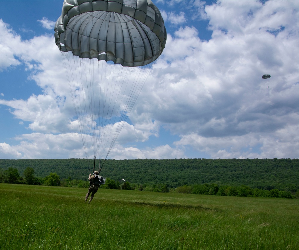 Airborne Operations at Fort Indiantown Gap