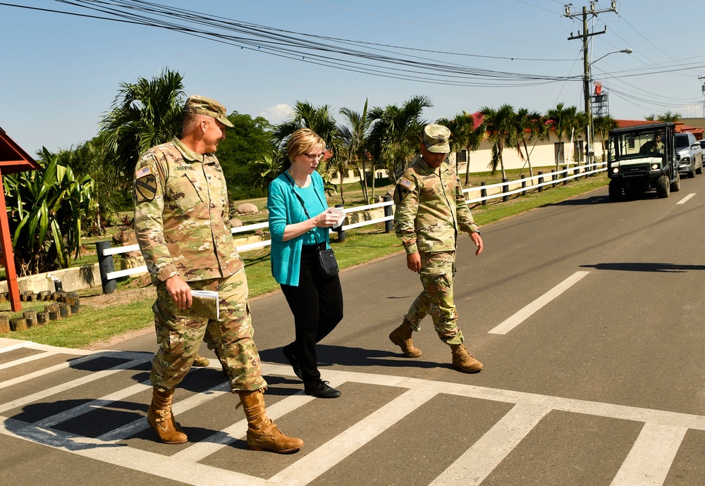 New U.S. Ambassador to Honduras visits Soto Cano Air Base