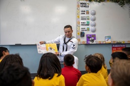 Maikin Island Sailors Read to Students