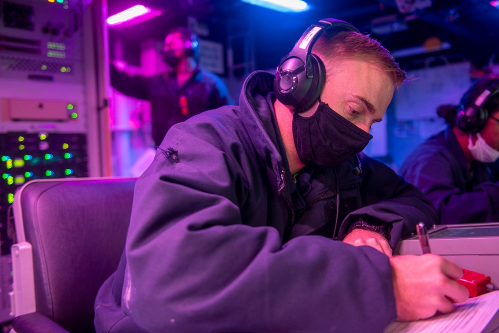 DVIDS Images SONAR Watch [Image 1 of 4]