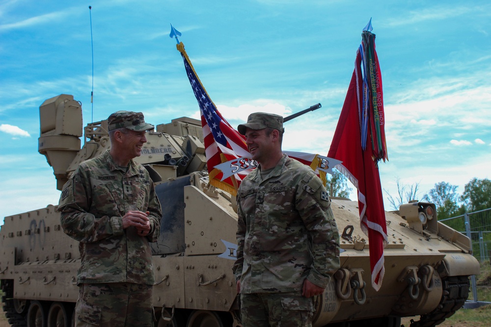 Soldier re-enlists at Poland with V Corps deputy commanding general Soldier re-enlists at Poland with V Corps deputy commanding general