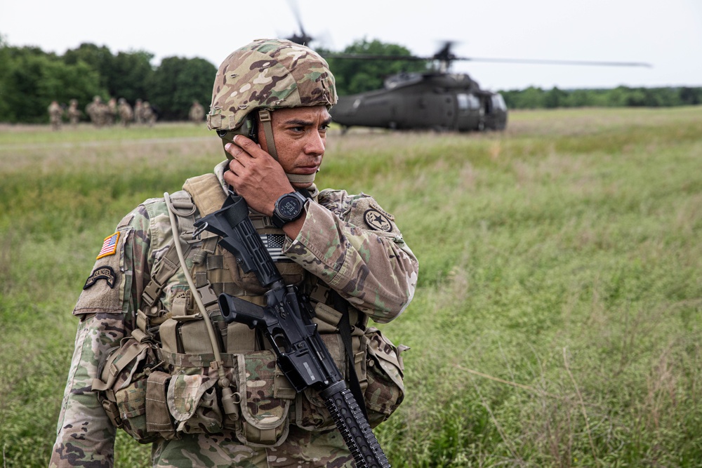 Army National Guard Soldiers compete for regional Best Warrior