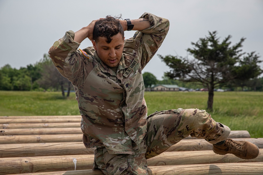 Army National Guard Soldiers compete for regional Best Warrior