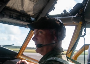 Aerial Refueling: Nomad Lightning