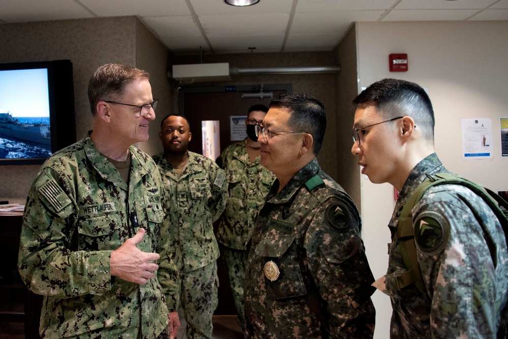 Commander, Republic of Korea Transportation Command Visits MSC