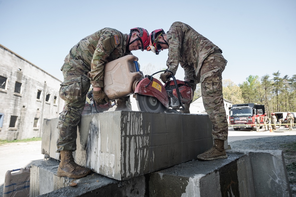 911th TREC Soldiers Train at Quantico