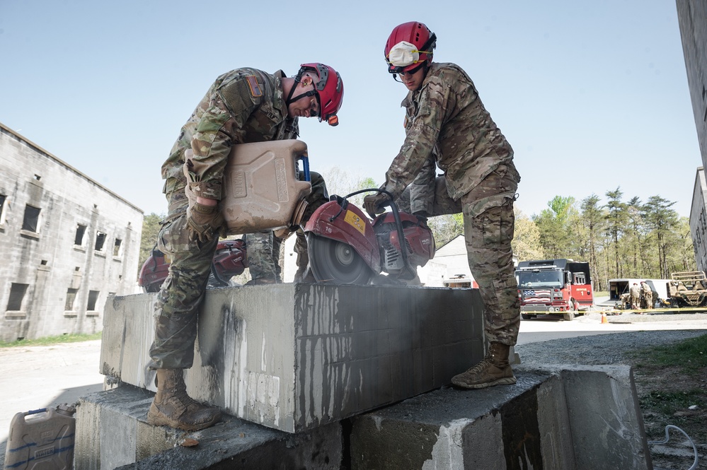 911th TREC Soldiers Train at Quantico