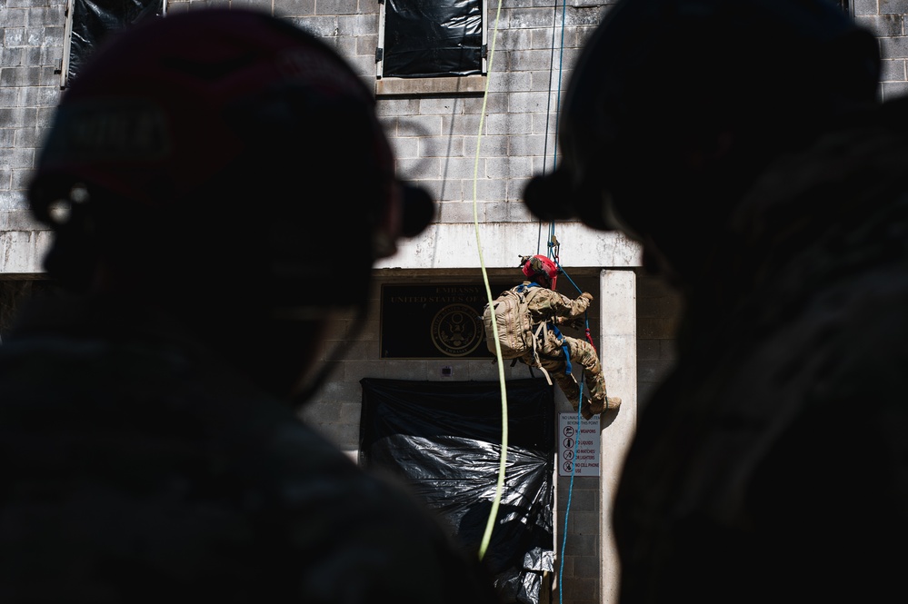 911th TREC Soldiers Train at Quantico