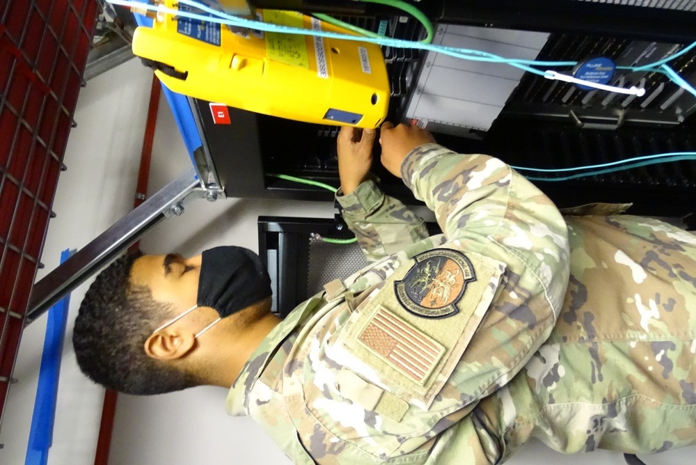 30th SCS pairs with ANG electronics experts to shore up comms systems in CFSCC’s new HQ building