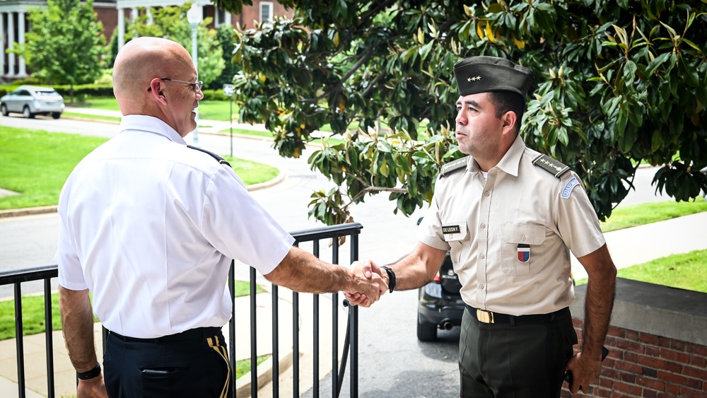 Colonel Pablo De Leon, Guatemala Delegate Visits IADC