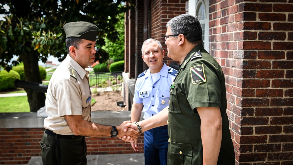 Colonel Pablo De Leon, Guatemala Delegate Visits IADC