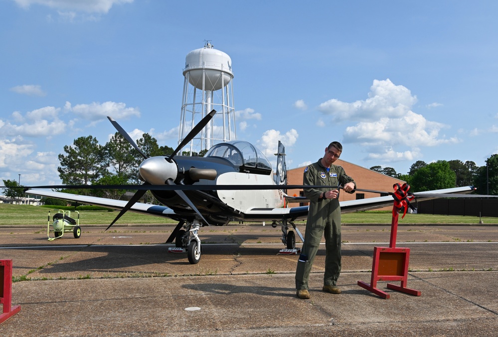 FAIP heritage aircraft revealed