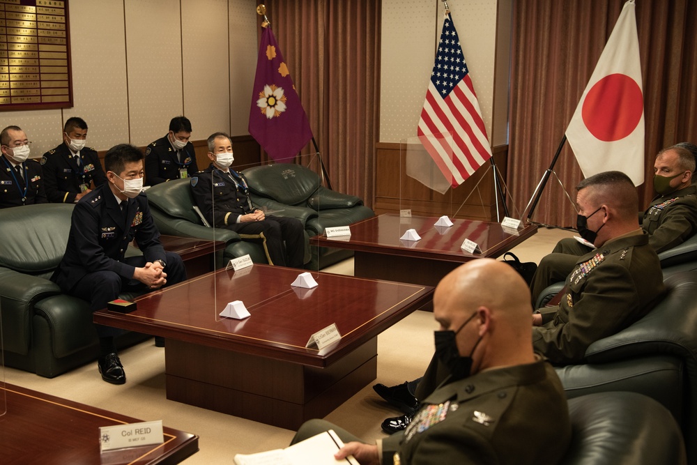 IIIMEF visits Japan Ministry of Defense