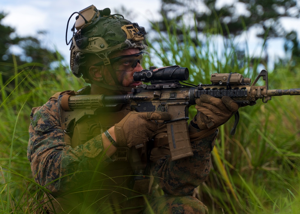 3/2 Combat Engineers conduct a live fire range