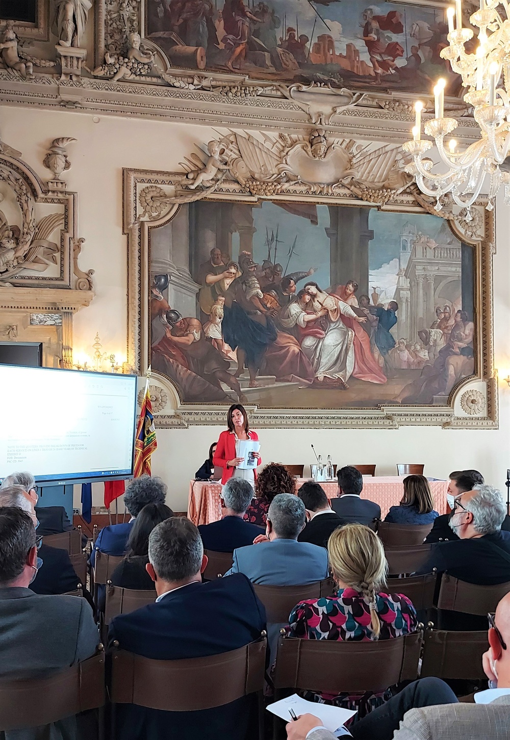 Italian businesses in Vicenza learn about military contracting