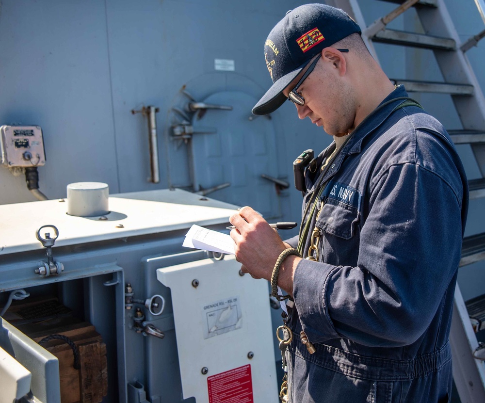 USS Jason Dunham (DDG 109) Conducts Daily Operations