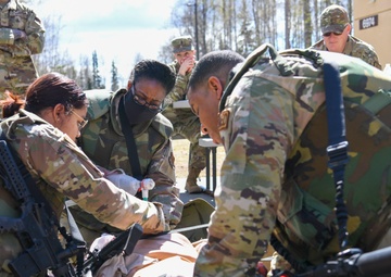 106th Medical Group Get Hands-On in Alaska