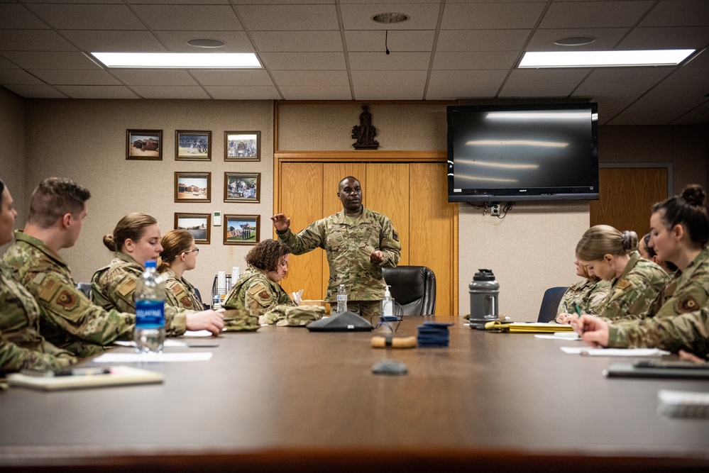 ANG Command Chief Visits 193rd SOW