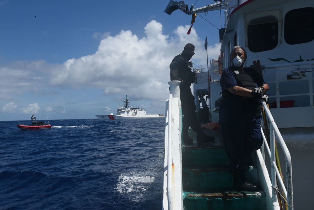 Auxiliarists help Coast Guard Cutter Munro crew perform Operation Blue Pacific