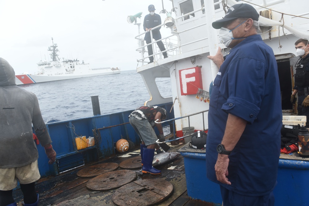 Auxiliarists help Coast Guard Cutter Munro crew perform Operation Blue Pacific