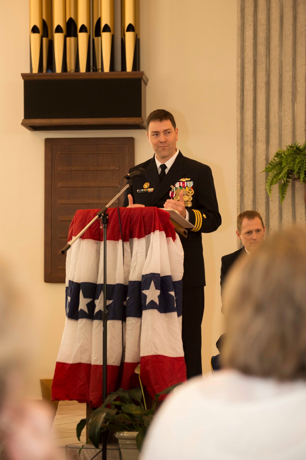 USS Wyoming’s Blue Crew Welcomes New CO