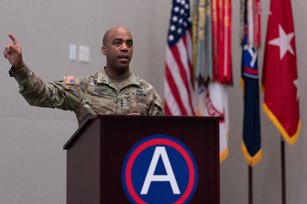 U.S.Army Central Hosts Annual Volunteer Appreciation Ceremony