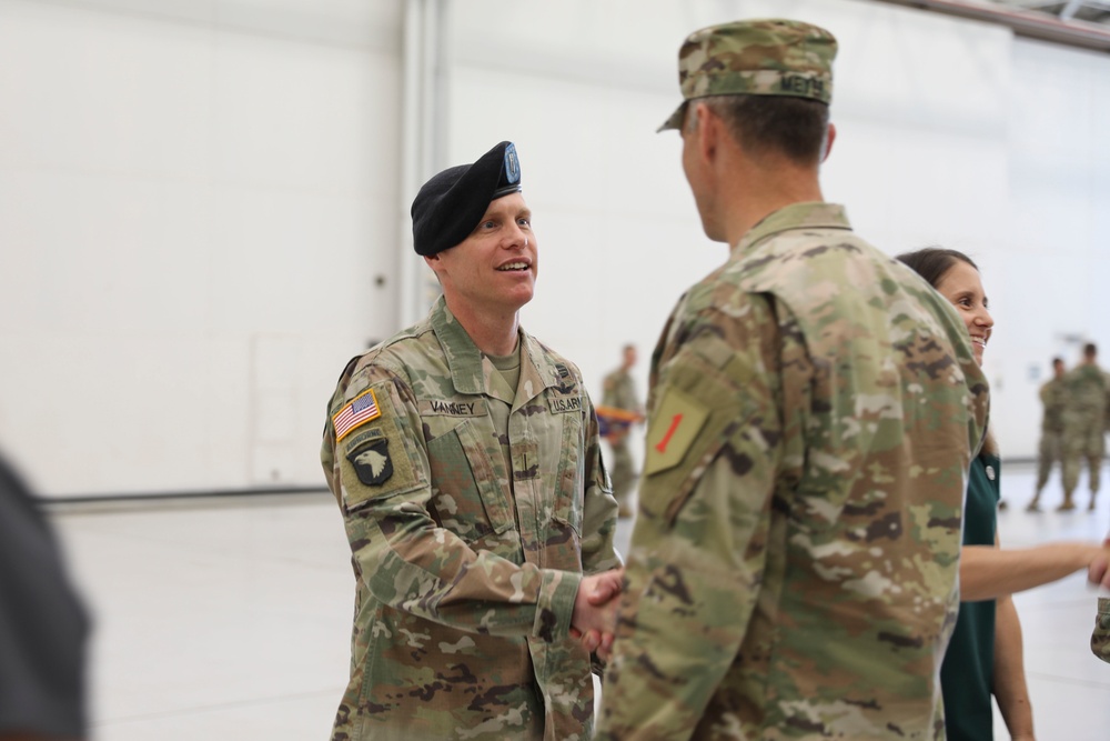 DVIDS - Images - 1st Combat Aviation Brigade Command CWO change of ...