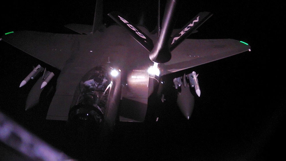 KC-135 AR F15s
