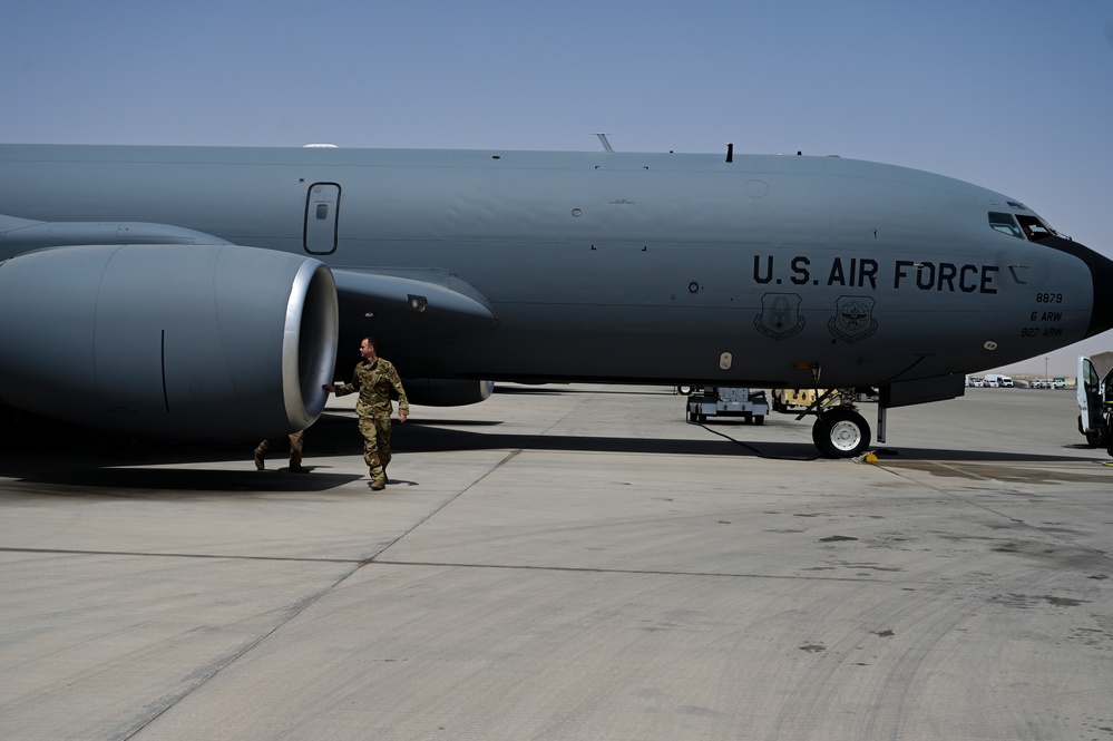 KC-135 AR F15s